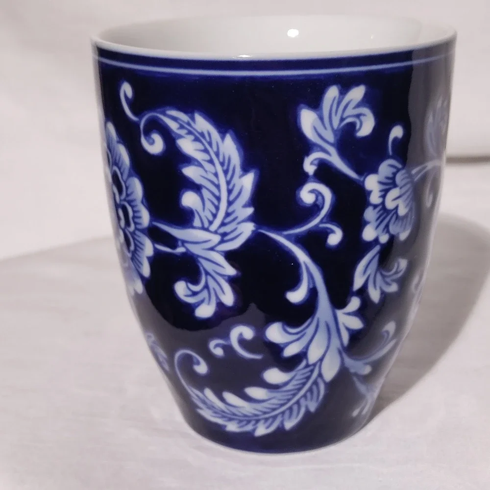 Pier 1 Mandarin Porcelain Coffee Mug Cobalt Blue White Floral